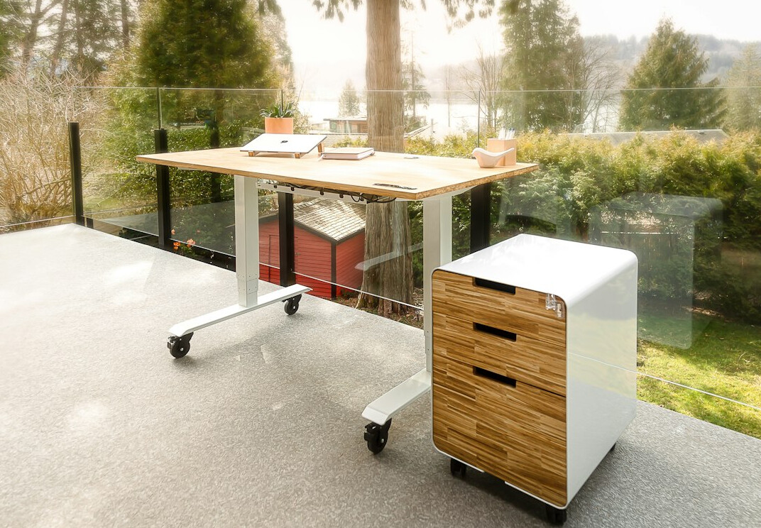 eco office workspace
